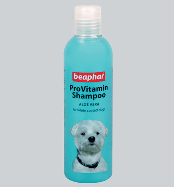 Беафар Шампунь с алоэ вера для собак белых окрасов Pro Vitamin, 250 мл, Beaphar